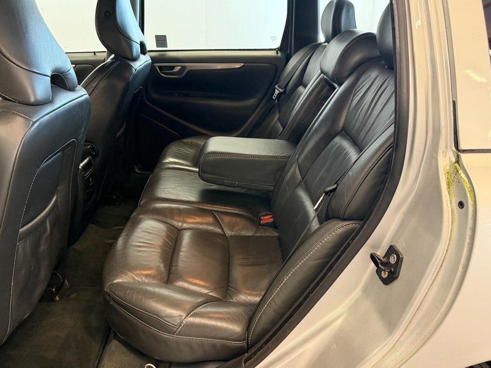 Volvo V70 2,4 170 Classic Momentum 5d