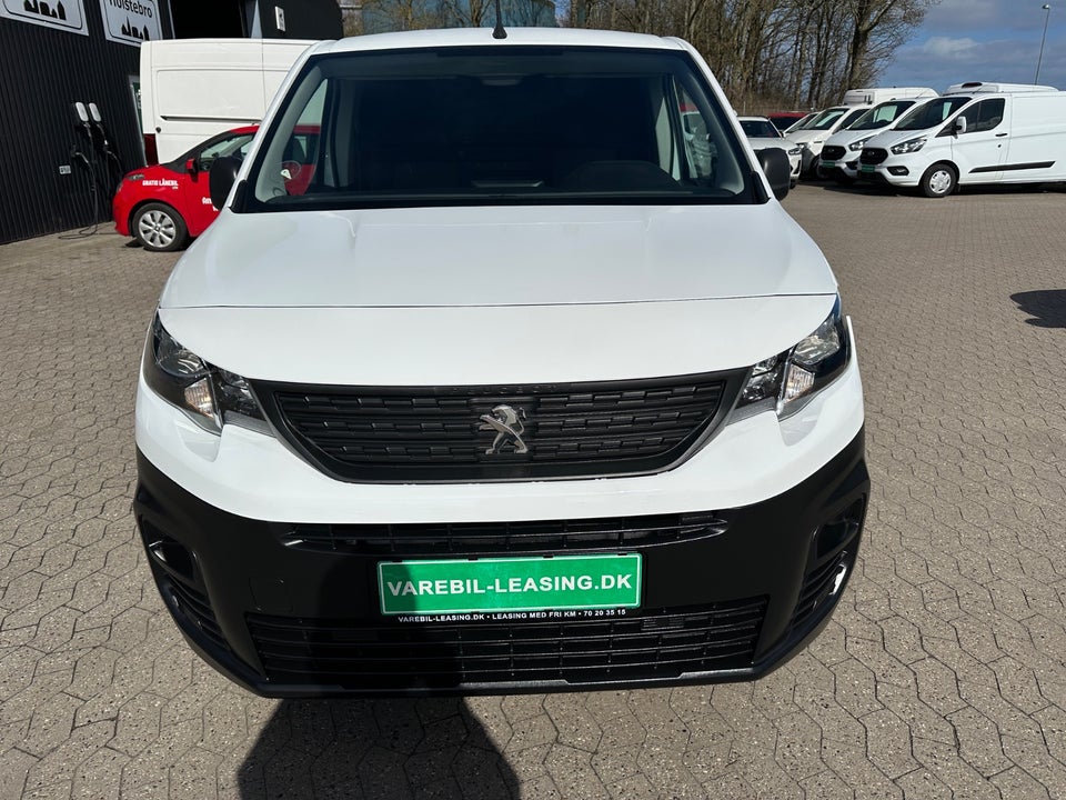 Peugeot Partner 1,2 PureTech 110 L1V1 Plus Van