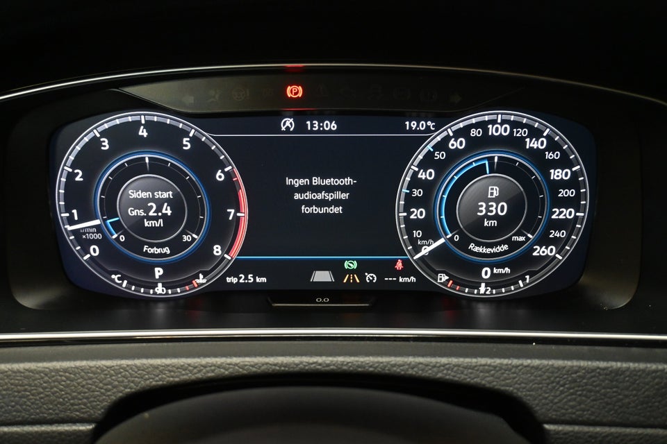 VW Golf VII 1,5 TSi 150 Highline Connect Variant DSG 5d