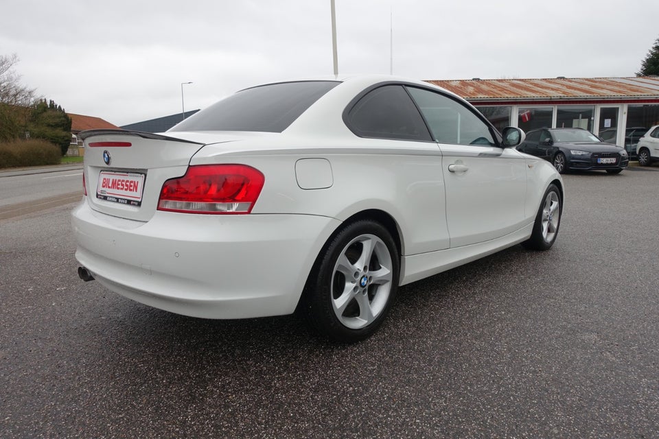 BMW 120d 2,0 Coupé aut. 2d