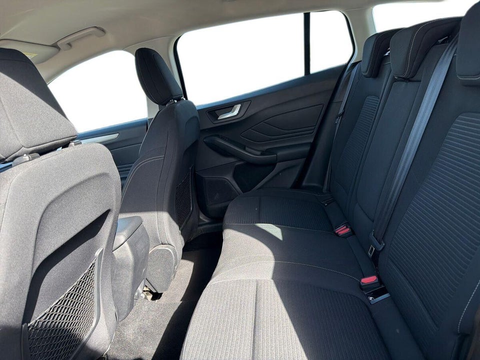 Ford Focus 1,0 EcoBoost Titanium stc. 5d