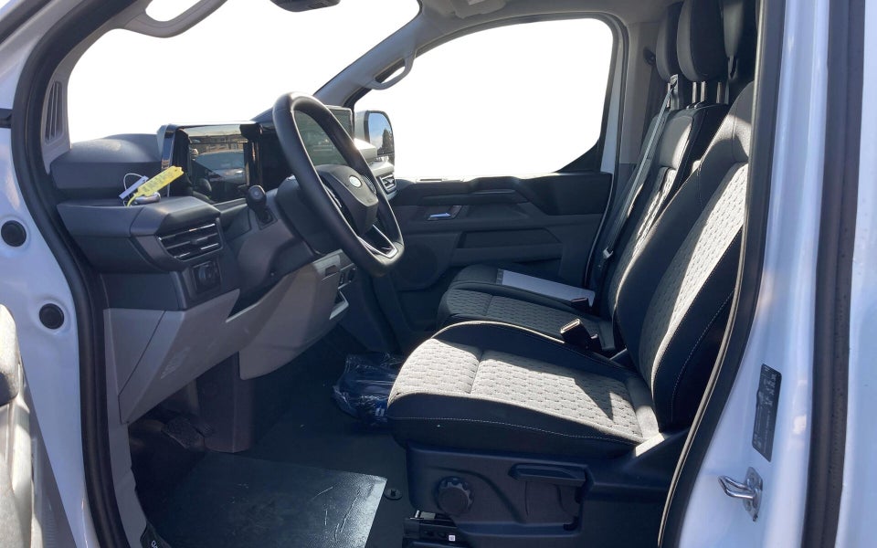 Ford E-Transit Custom 320L 64 Limited