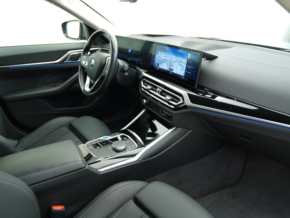 BMW i4 eDrive40 Charged Plus 5d