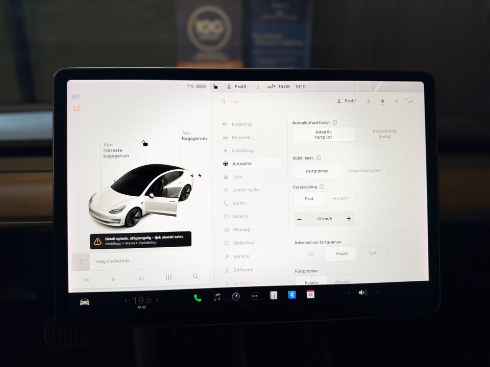 Tesla Model 3 Standard Range+ RWD 4d