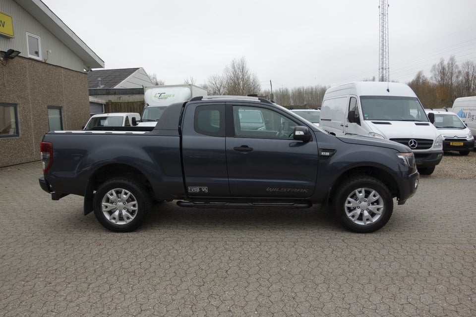 Ford Ranger 3,2 TDCi Rap Cab Wildtrak aut. 4x4 2d