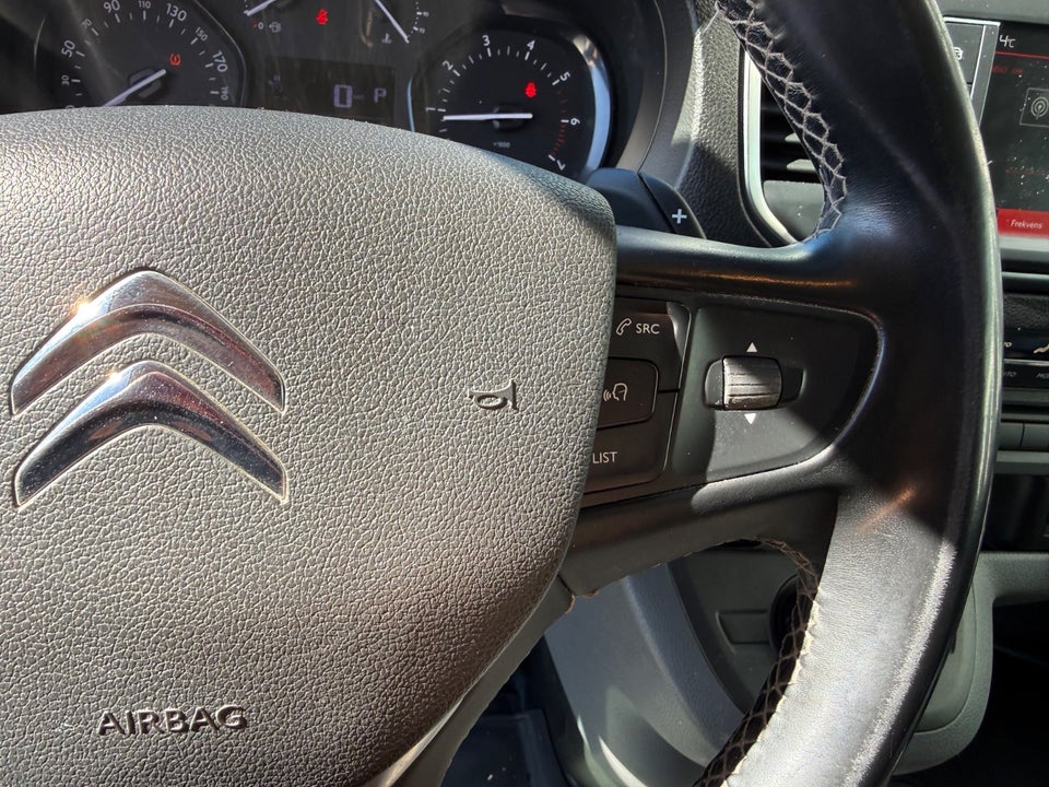 Citroën Jumpy 2,0 BlueHDi 122 L2 MasterLine EAT8