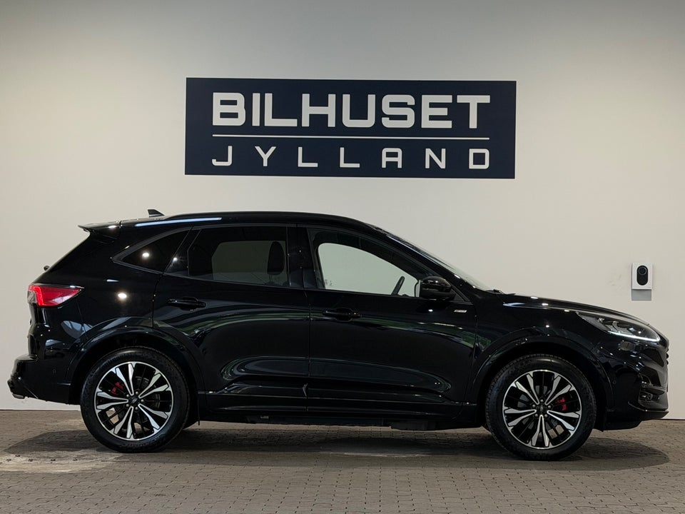 Ford Kuga 2,5 PHEV ST-Line X CVT 5d