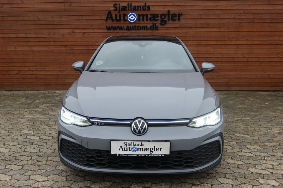 VW Golf VIII 1,4 GTE DSG 5d