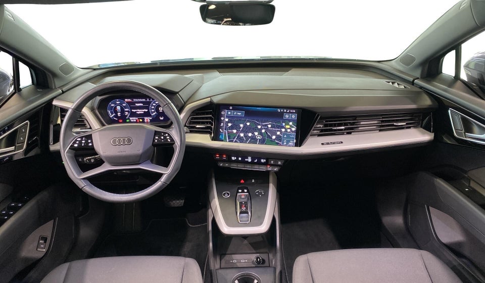 Audi Q4 e-tron 40  5d