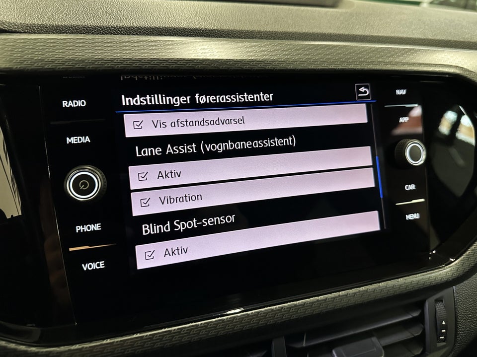 VW T-Cross 1,0 TSi 115 R-line DSG 5d