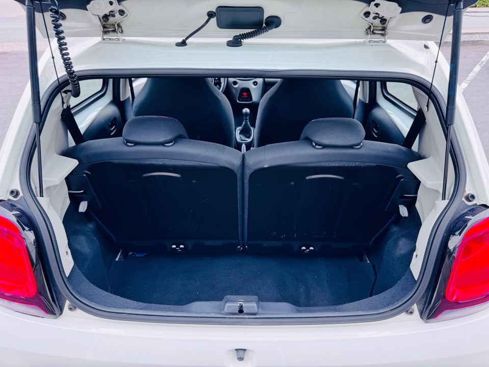 Citroën C1 1,2 PureTech Feel 5d