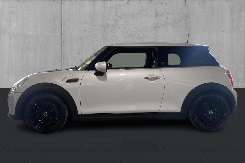 MINI Cooper SE Maximise 3d