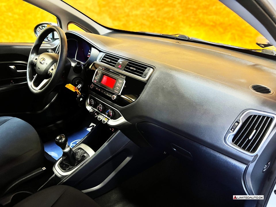 Kia Rio 1,2 CVVT Style+ 5d