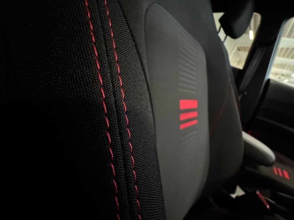 Ford Fiesta 1,0 EcoBoost mHEV ST-Line X 5d