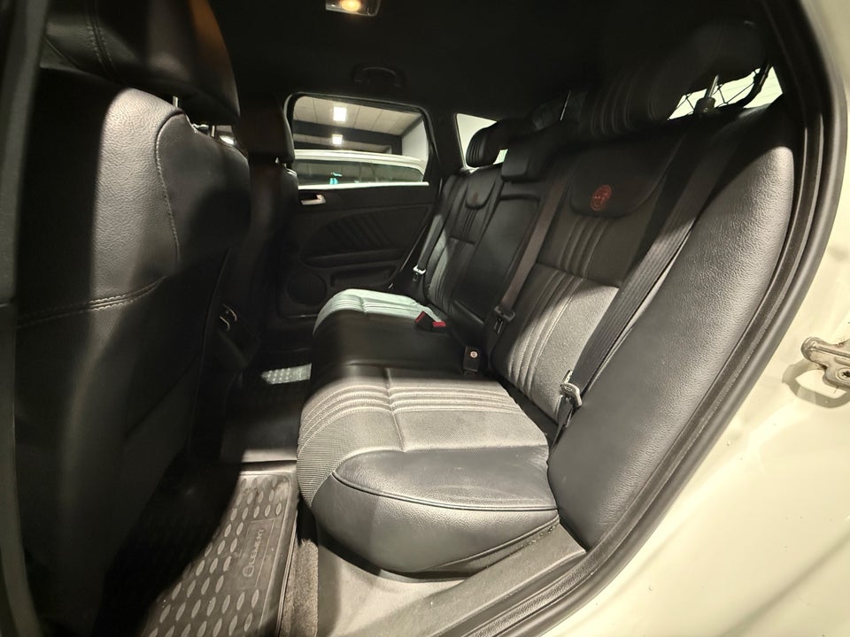 Alfa Romeo 159 2,4 JTDm 210 Ti Sportwagon 5d