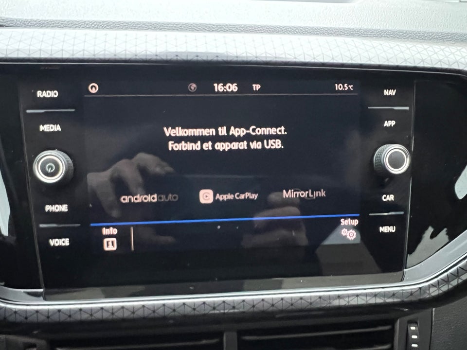 VW T-Cross 1,0 TSi 115 Style DSG 5d