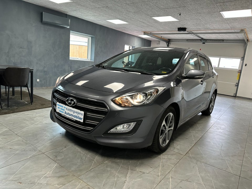 Hyundai i30 1,6 CRDi 110 EM-Edition CW 5d