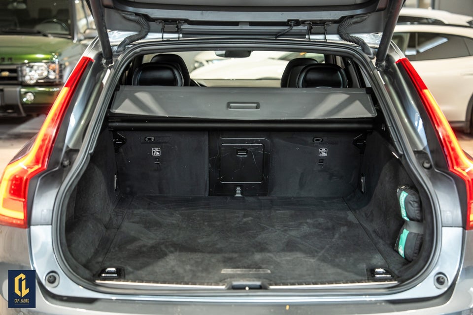 Volvo V90 2,0 D5 235 R-Design aut. AWD 5d