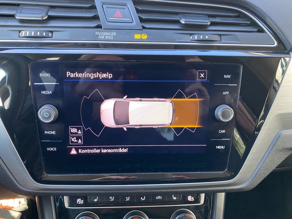 VW Touran 2,0 TDi 150 Comfortline DSG Van 5d
