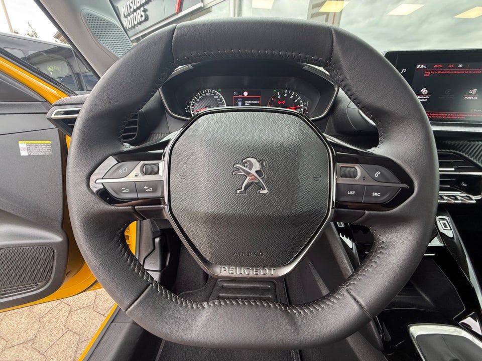 Peugeot 208 1,2 PureTech 100 Allure 5d