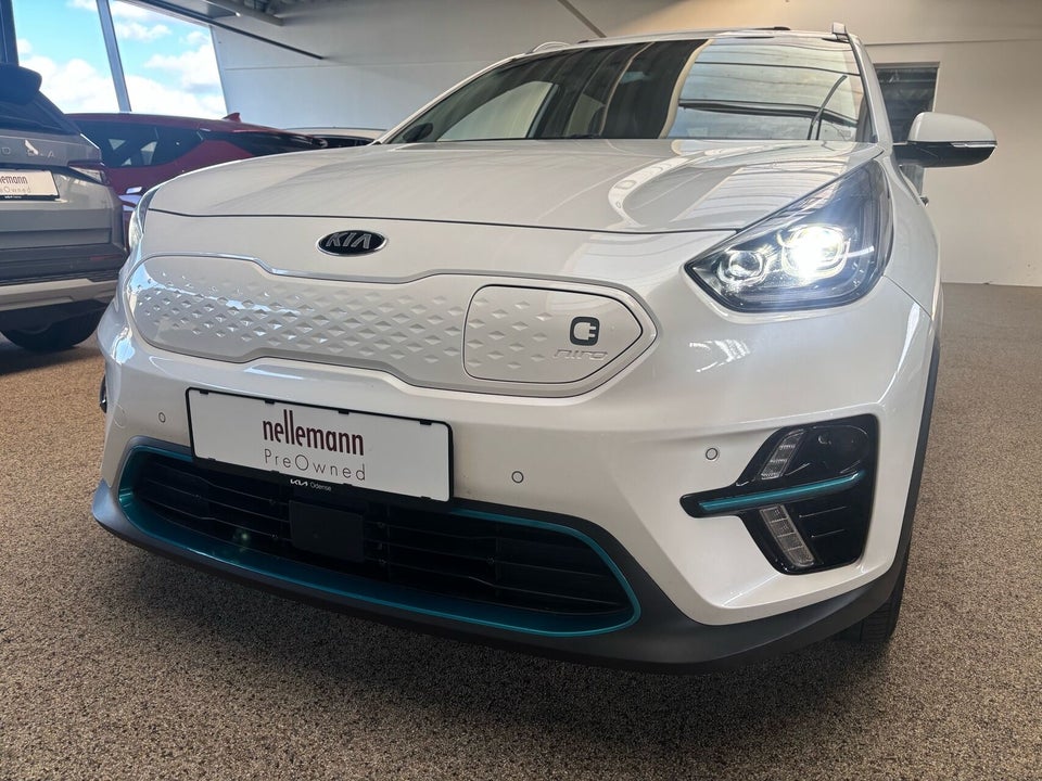 Kia e-Niro 64 Advance 5d