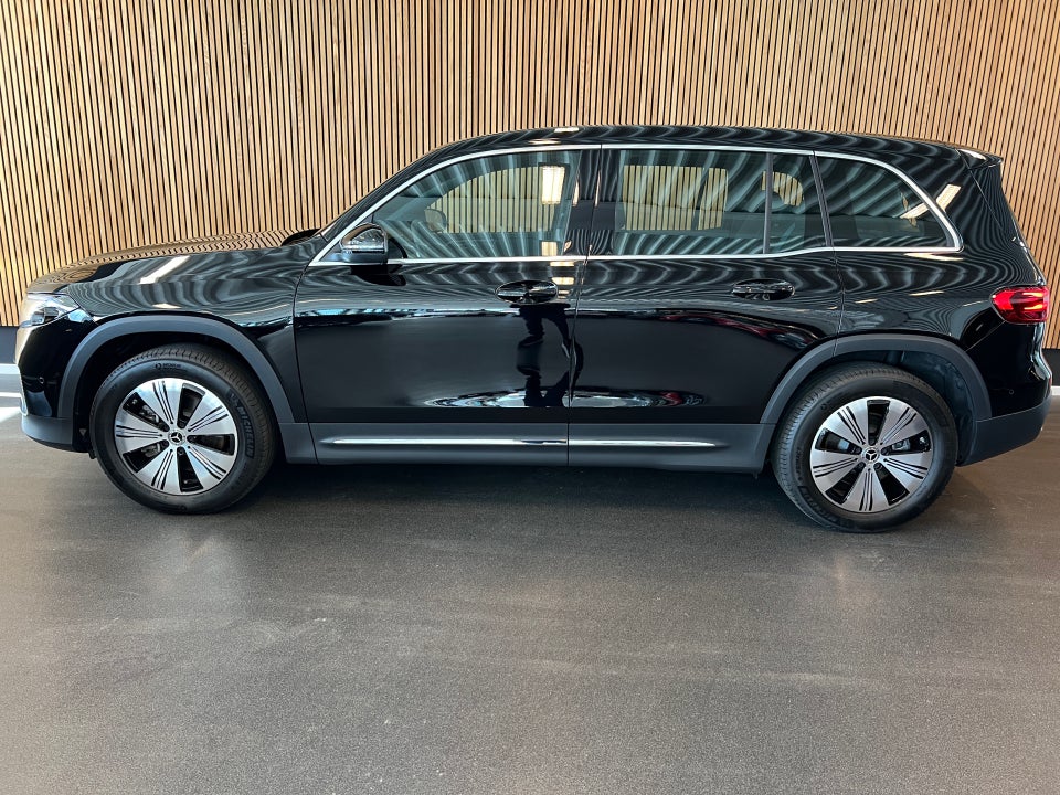 Mercedes EQB250+ Progressive 5d