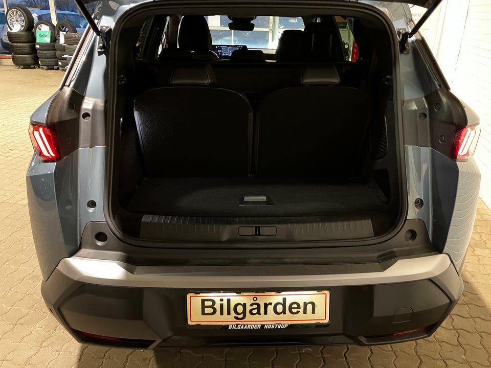 Peugeot e-5008 77 Allure 7prs 5d