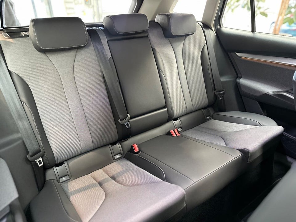 Skoda Enyaq 80 iV 5d