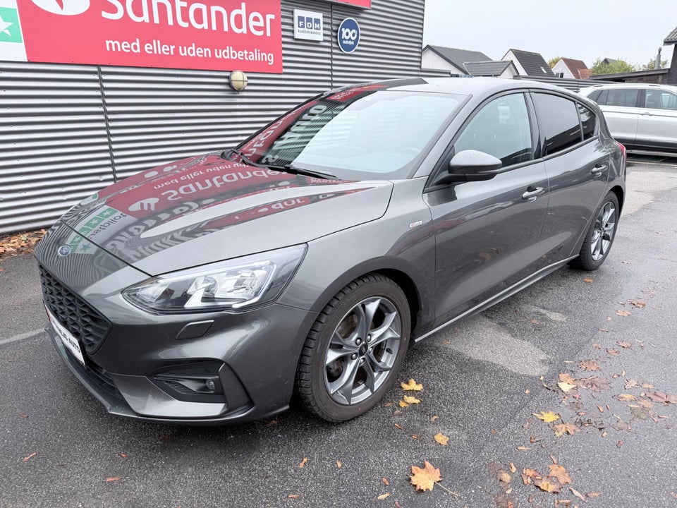 Ford Focus 1,0 EcoBoost mHEV ST-Line 5d