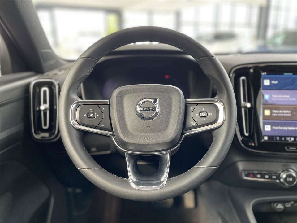 Volvo XC40 P6 ReCharge Core 5d