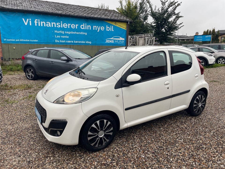 Peugeot 107 1,0 Champion Air 5d