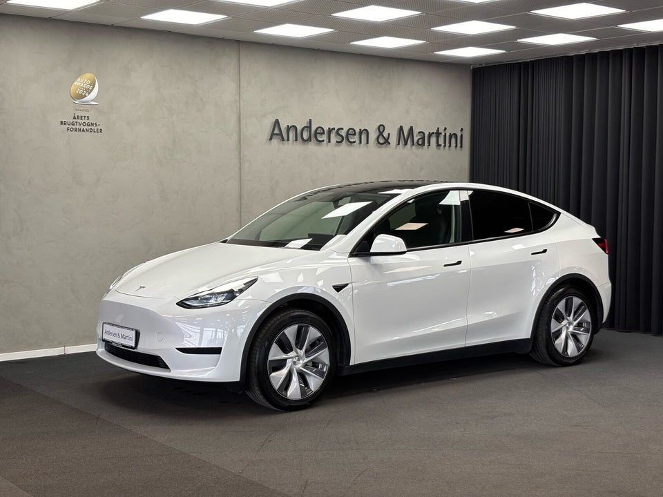 Tesla Model Y RWD 5d