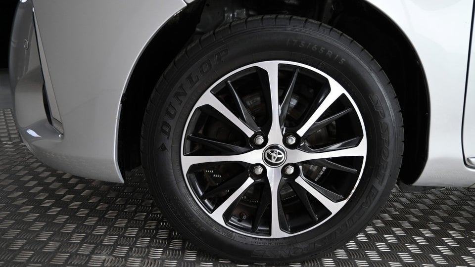 Toyota Yaris 1,5 Hybrid H2 e-CVT 5d