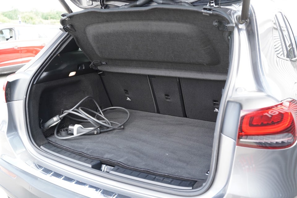Mercedes EQA250 AMG Line 5d