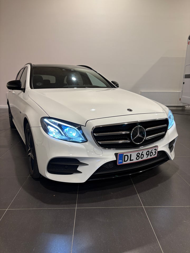Mercedes E300 de 2,0 AMG Line stc. aut. 5d