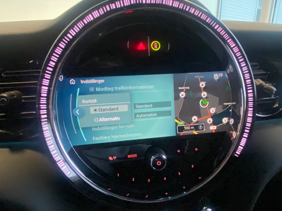 MINI Cooper SE Essential 3d