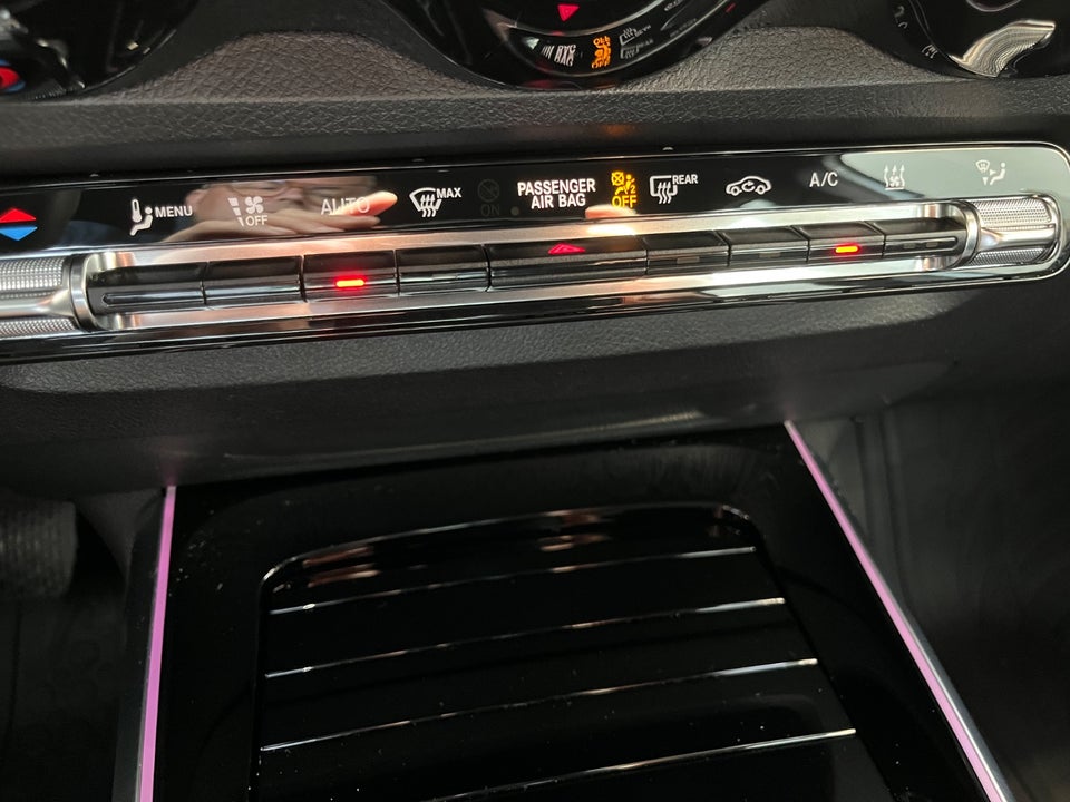 Mercedes EQB300 Progressive 4Matic 5d