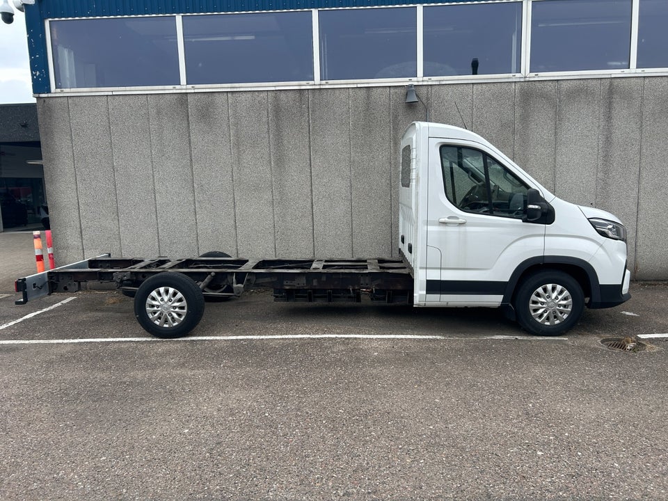 Maxus e-Deliver 9 65 L4 Chassis 2d