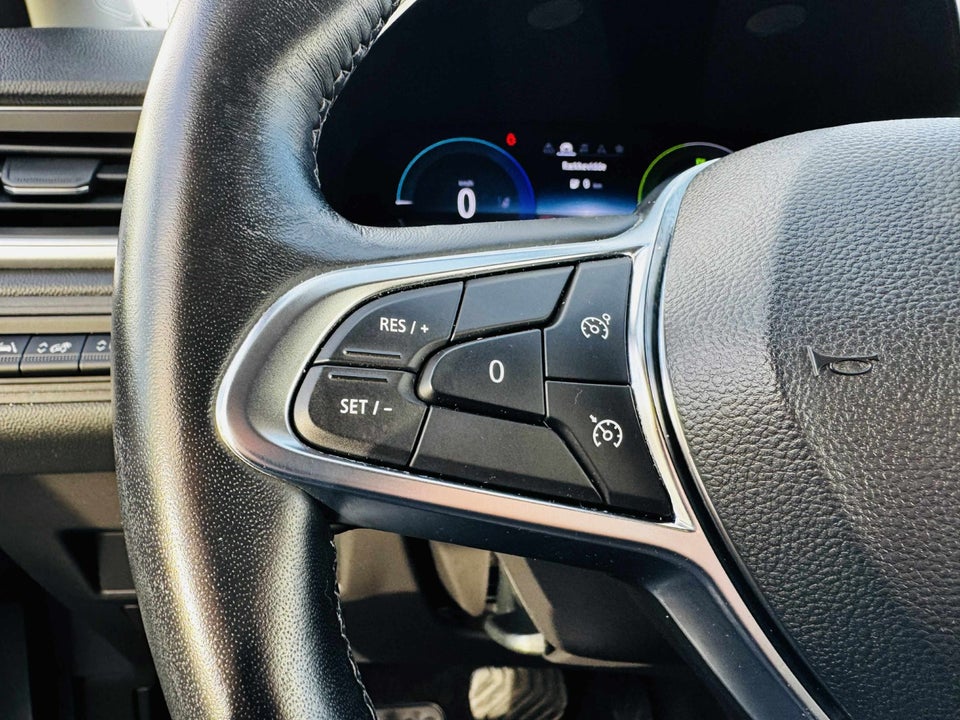 Renault Captur 1,6 E-Tech Intens 5d