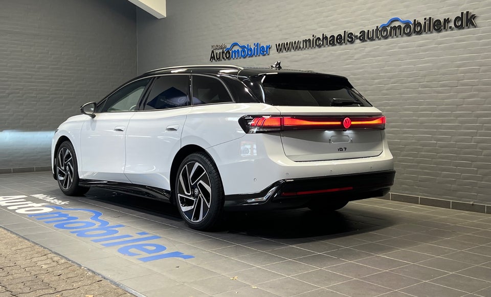 VW ID.7 86 Pro S Tourer 5d