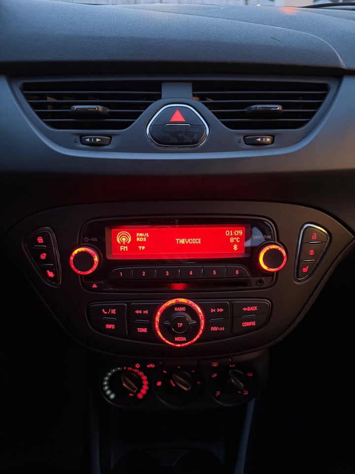 Opel Corsa 1,4 Enjoy 5d