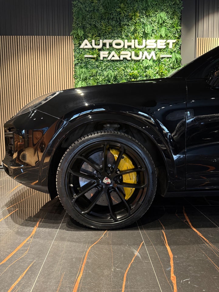Porsche Cayenne Turbo 4,0 Coupé Tiptr. 5d