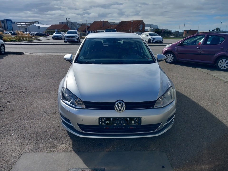 VW Golf VII 1,2 TSi 105 Trendline BMT 3d