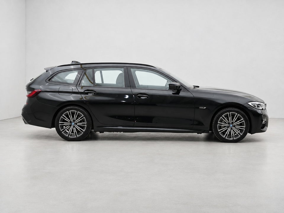 BMW 330e 2,0 Touring M-Sport aut. 5d