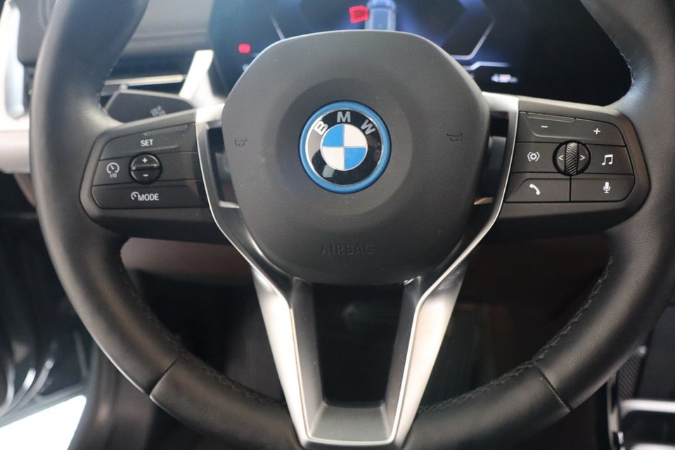 BMW iX1 xDrive30 X-Line 5d