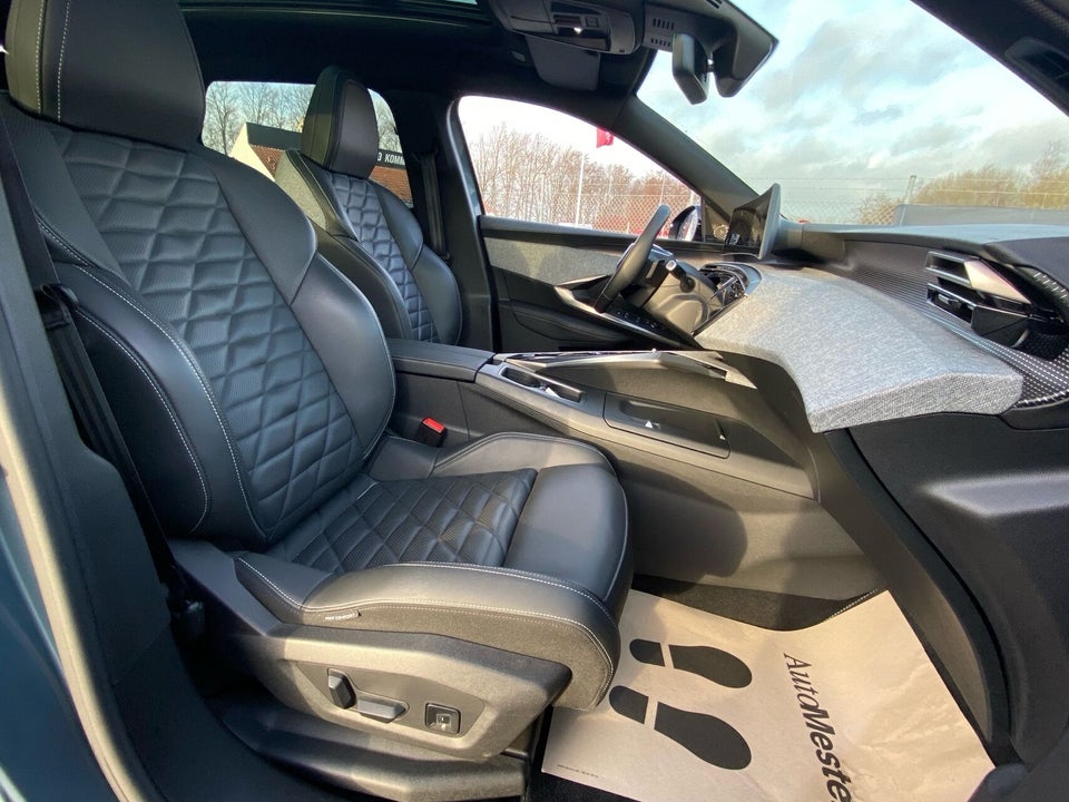 Peugeot e-5008 77 GT Pack 7prs 5d