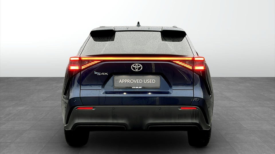 Toyota bZ4X Executive 5d
