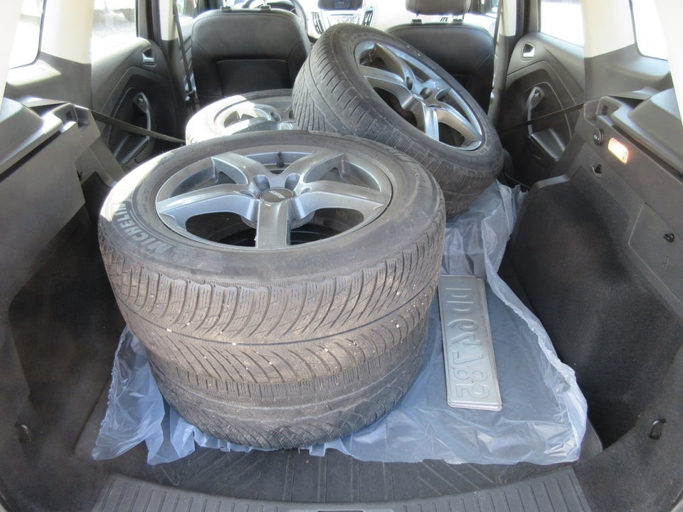 Ford Kuga 1,5 SCTi 150 Titanium 5d