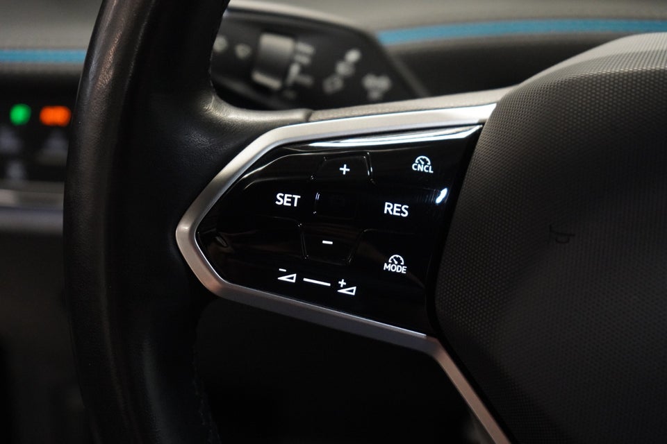 VW ID.7 77 Pro Business Premium 5d