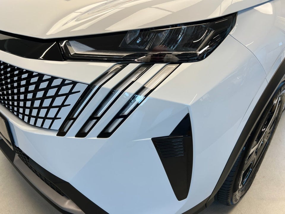 Peugeot e-3008 77 Allure 5d